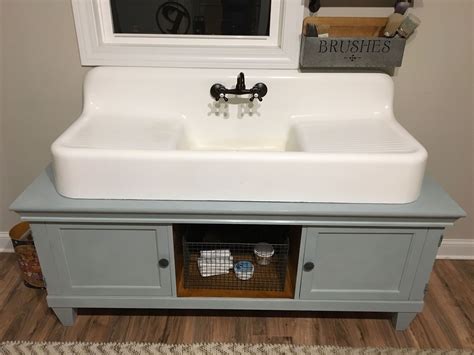 old cast iron sinks with steel cabinets|old cast iron farmhouse sink.